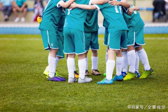 胡明轩重返国家队首秀手感欠佳 关键时刻未获登场